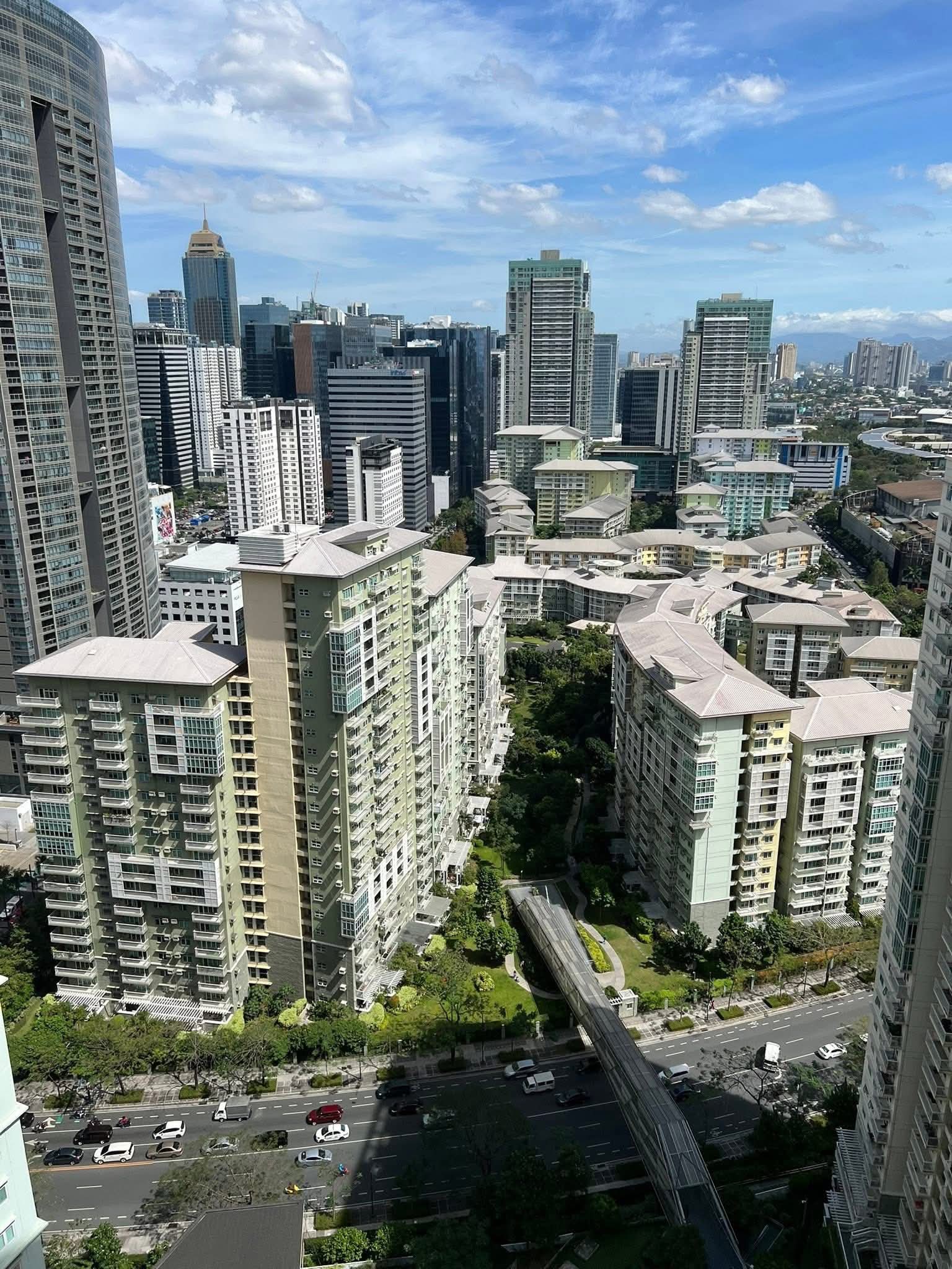 The Red Oak Tower, Two Serendra
